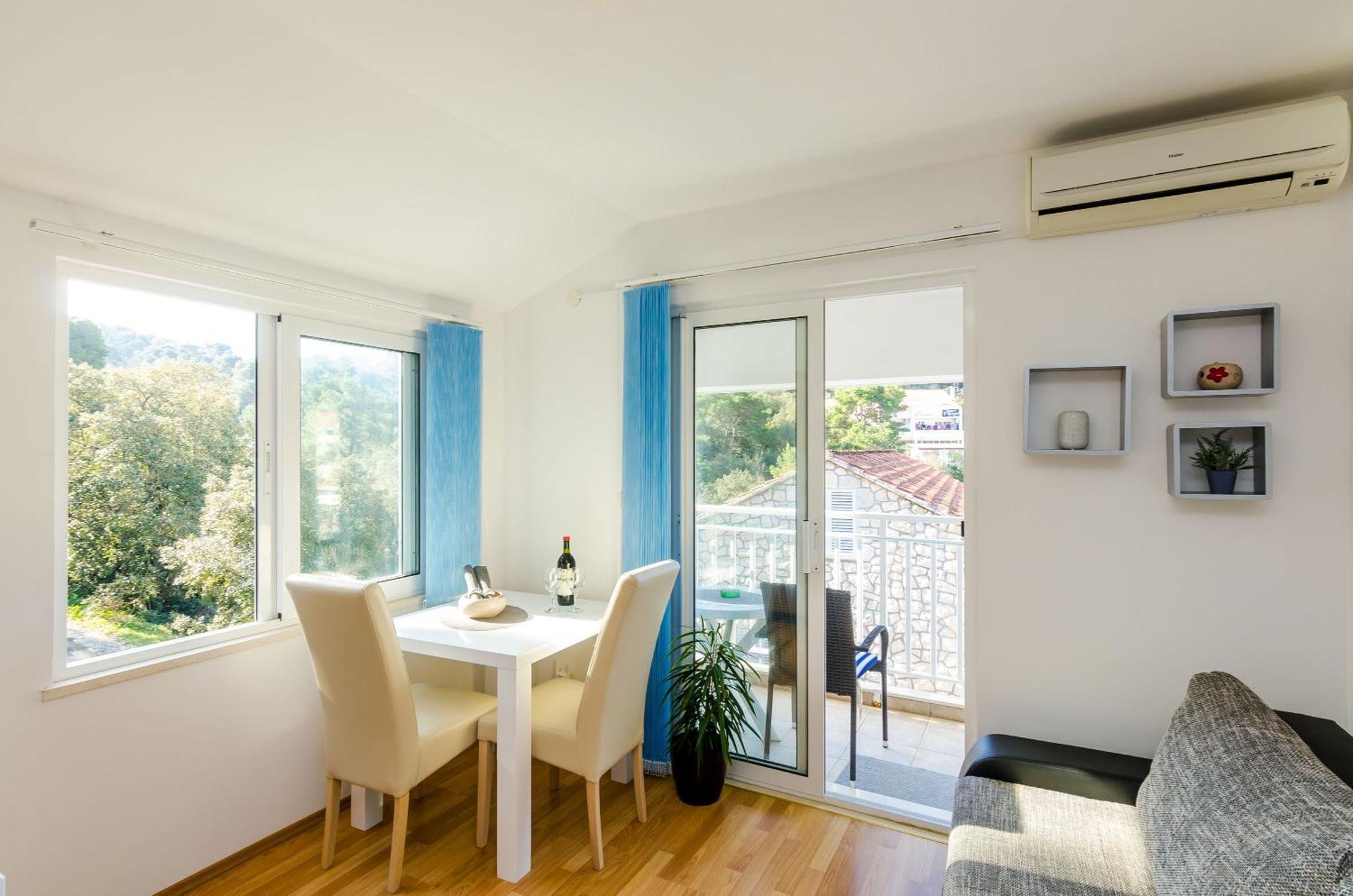 Apartments Lorena Mljet โปเมนา ภายนอก รูปภาพ