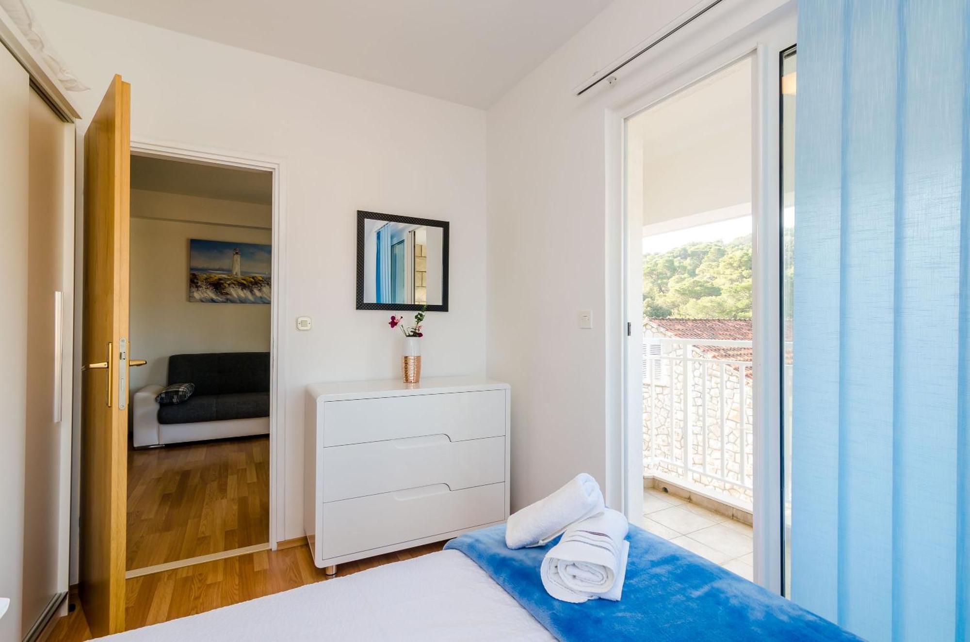 Apartments Lorena Mljet โปเมนา ภายนอก รูปภาพ