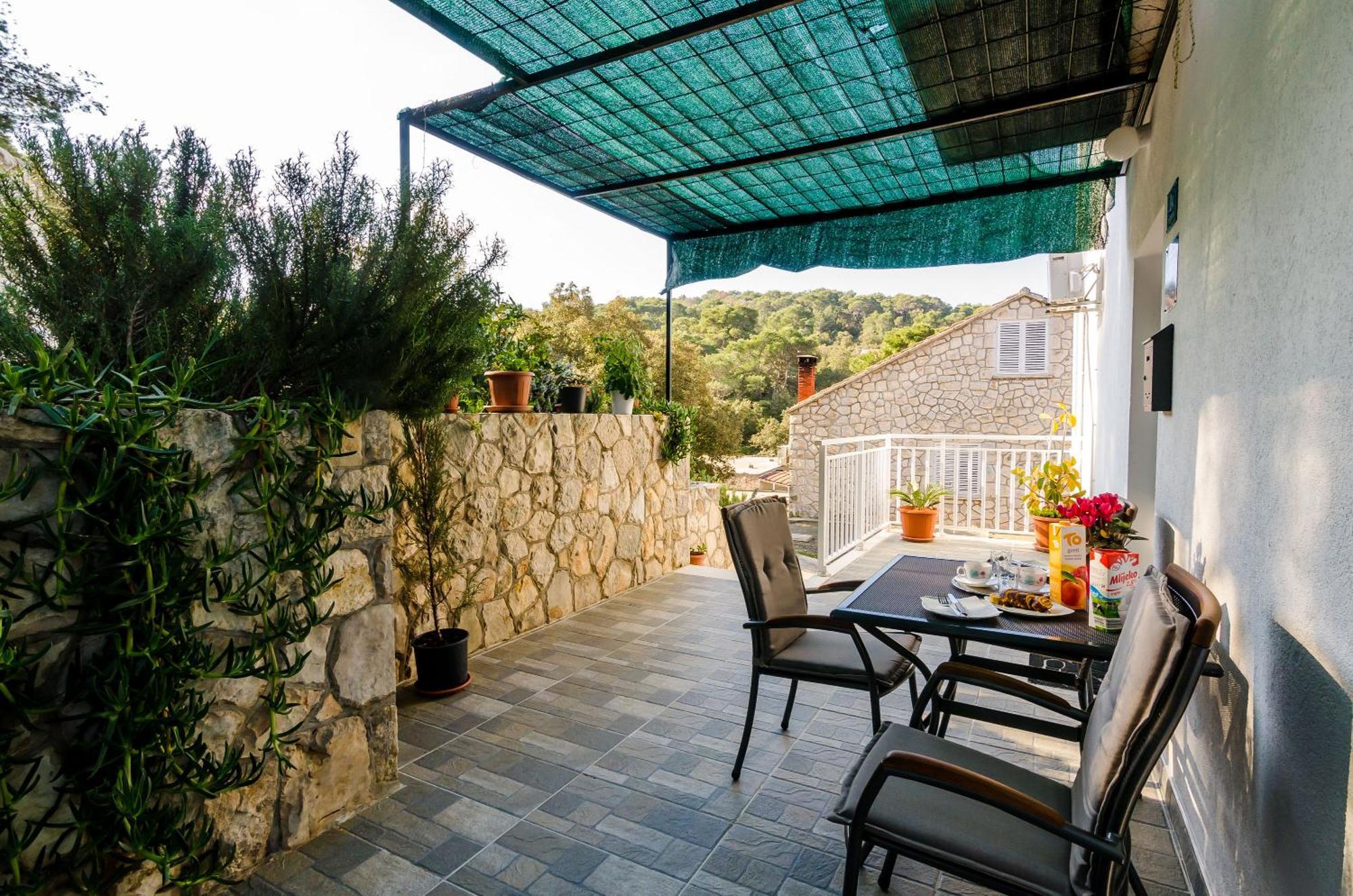 Apartments Lorena Mljet โปเมนา ภายนอก รูปภาพ